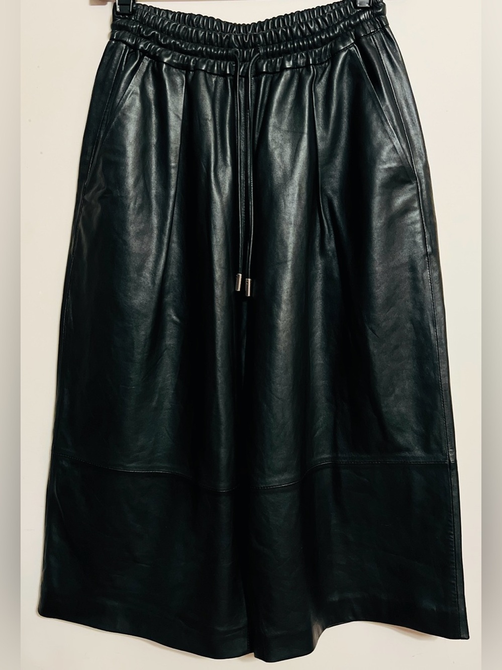 DESA1972 Wide-Leg Leather Capris with Drawstring Waist